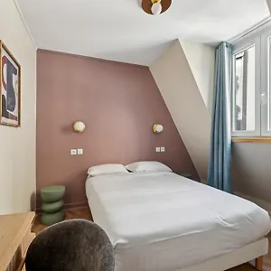 La Vieille France Hotel